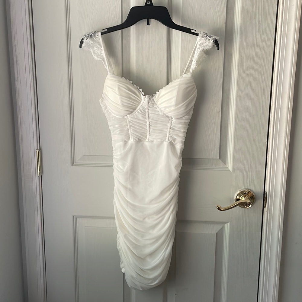 White ruffled bodycon
